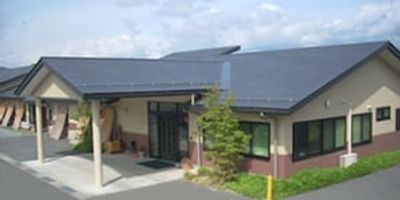 シンプルで落ち着いた外観