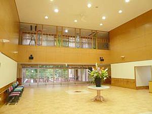 開放感ある多目的室