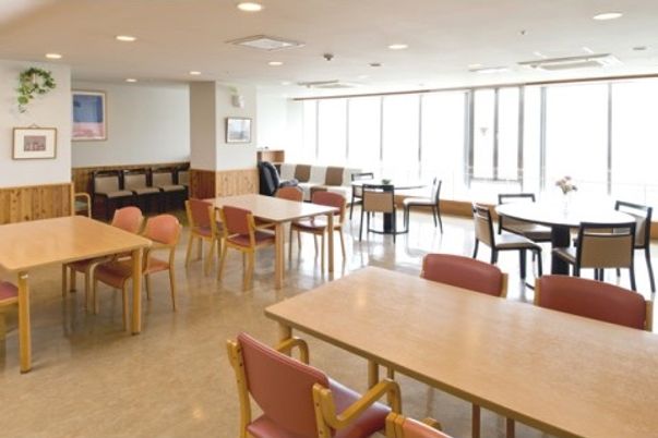 ゆったりした食堂場所