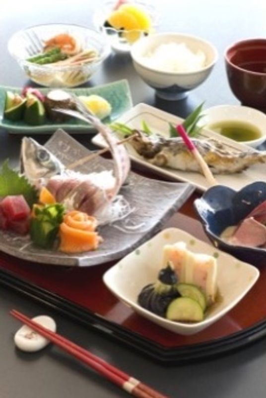 栄養バランスの取れた食事提供