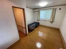 ベッドのある居室