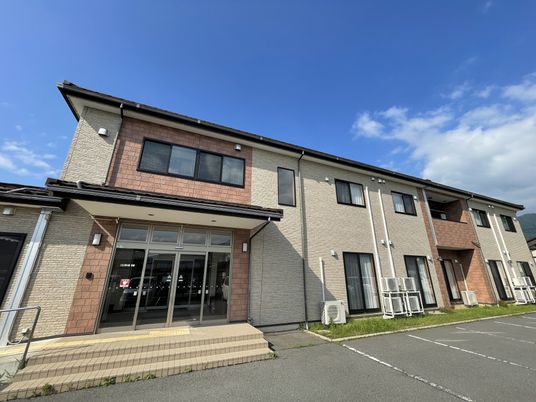 エントランス外観