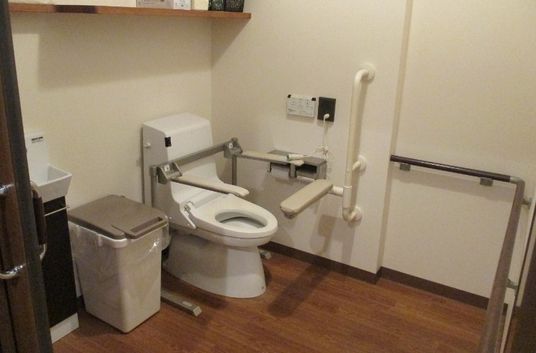 落ち着いた雰囲気のトイレ  