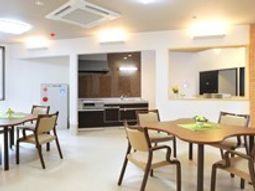 明るいダイニングルーム