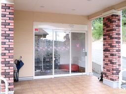 明るいエントランス