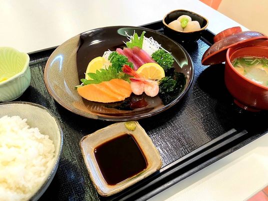 彩り豊かな和食膳