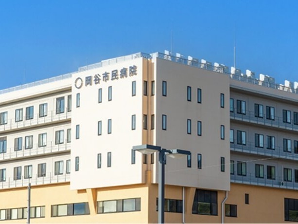 岡谷市民病院の外観