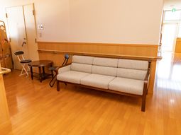 応接セットのある室内