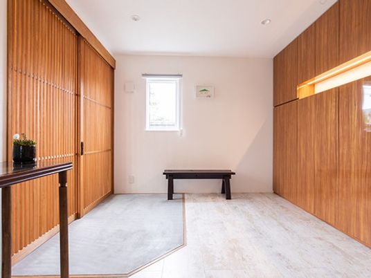 広々としたエントランス