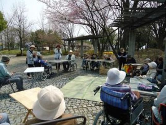 屋外でのレクリエーション活動