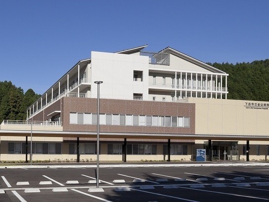 下呂市立金山病院の外観