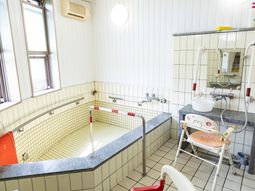 安全な設計の浴室