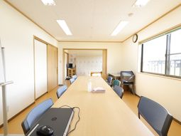 広々とした会議室
