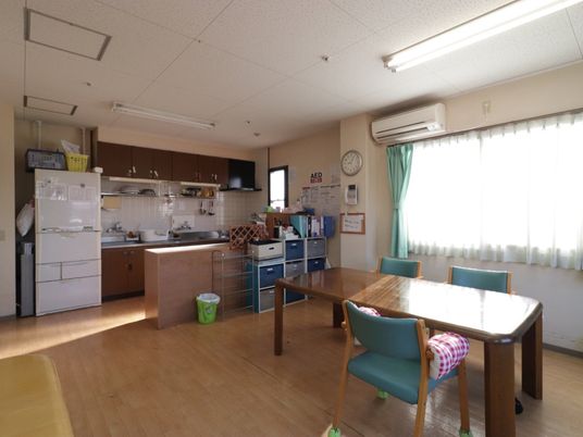 共有キッチン兼食堂