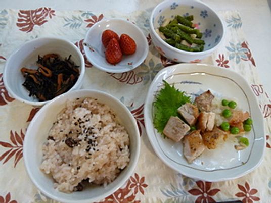 和食の料理例 食堂