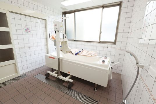 清潔な浴室