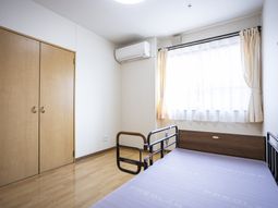 自然光が入る居室  