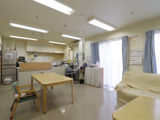 機能訓練室の広い空間