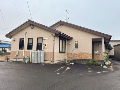 シンプルな外観