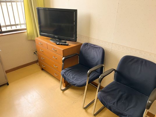 テレビのある居室