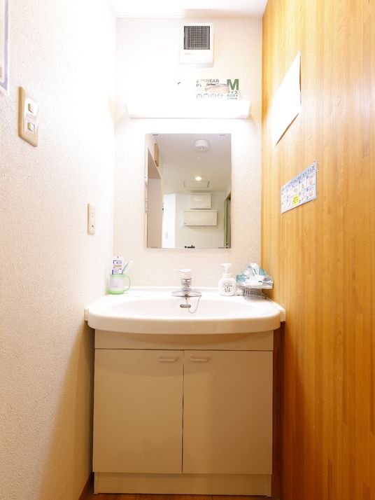 和室のシンプルな居室