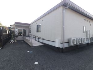 清潔感のある施設外観