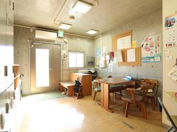 明るい休憩スペース