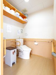 バリアフリーのトイレ空間