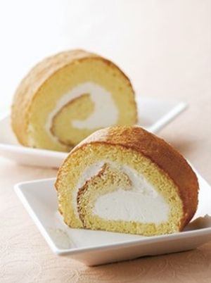 クリームがたっぷりのロールケーキ