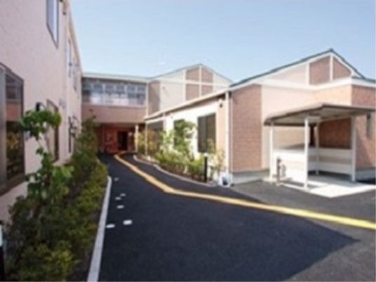 清潔な施設外観