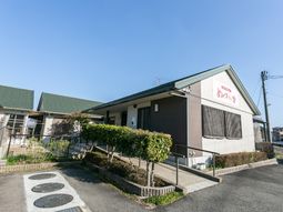 清潔感ある外観の建物