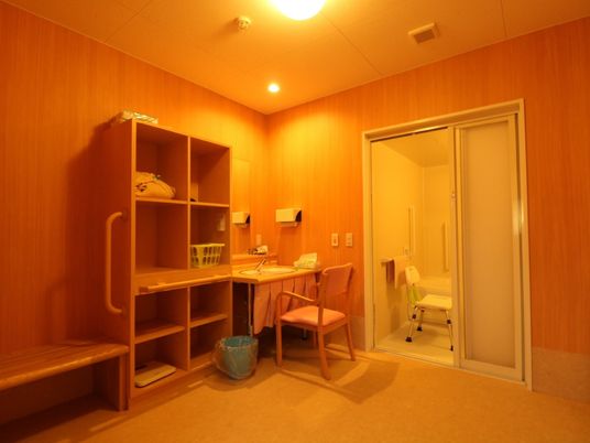 温かみのある居室内観