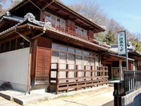 木造建物の外観  