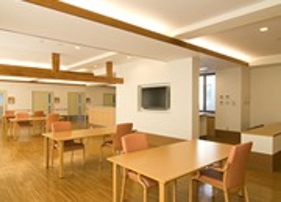 広々とした明るい空間の室内