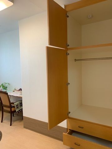整然とした居室