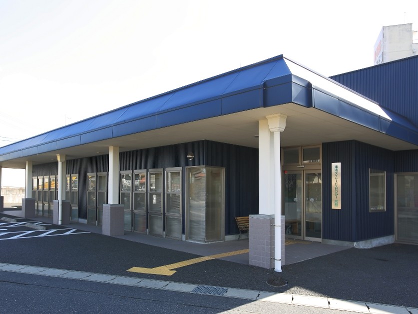 東濃 デイサービスセンター 東館の外観