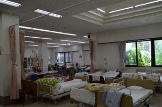 明るい病室