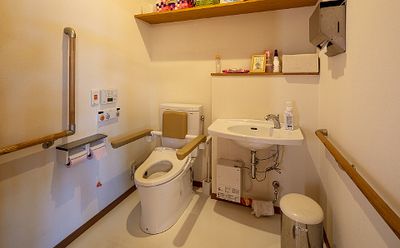 手すり付トイレ施設
