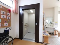 廊下と洗面所の入り口