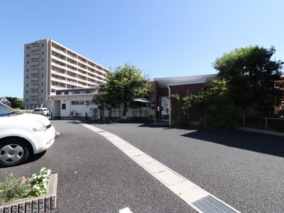 清潔感のある高層建物
