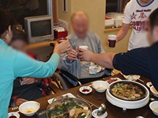 活気ある食堂