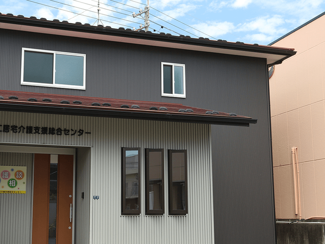建物の外観 外観 近代的なデザインの建物で、訪れる人に温かみを感じさせます。清潔感が溢れる外観です。