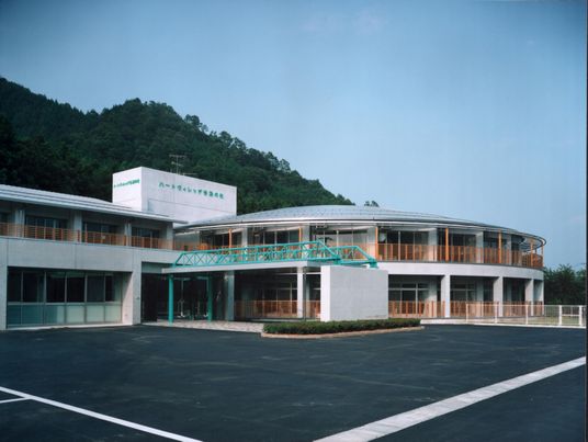 緑豊かな外観