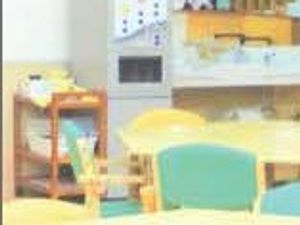 明るい食堂の家具