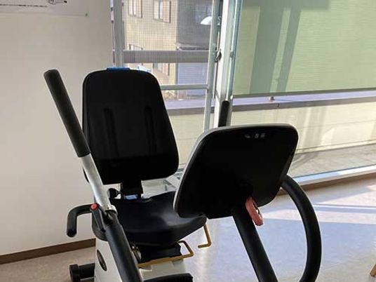 機能訓練用自転車  