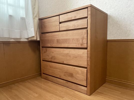 温かみのあるチェスト