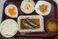 食事メニューのトレイ