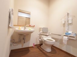 バリアフリー対応の洗面所