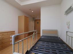 明るい居室の空間