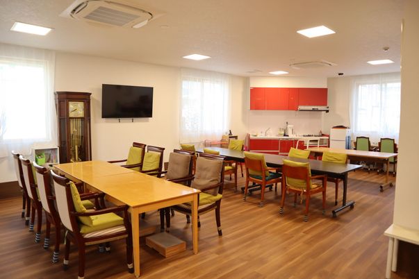 広々としたラウンジ